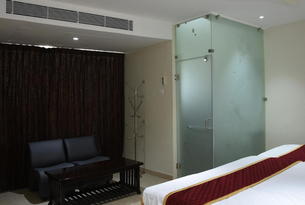 Masa Mahal And Lodge Sivaganga ภายนอก รูปภาพ