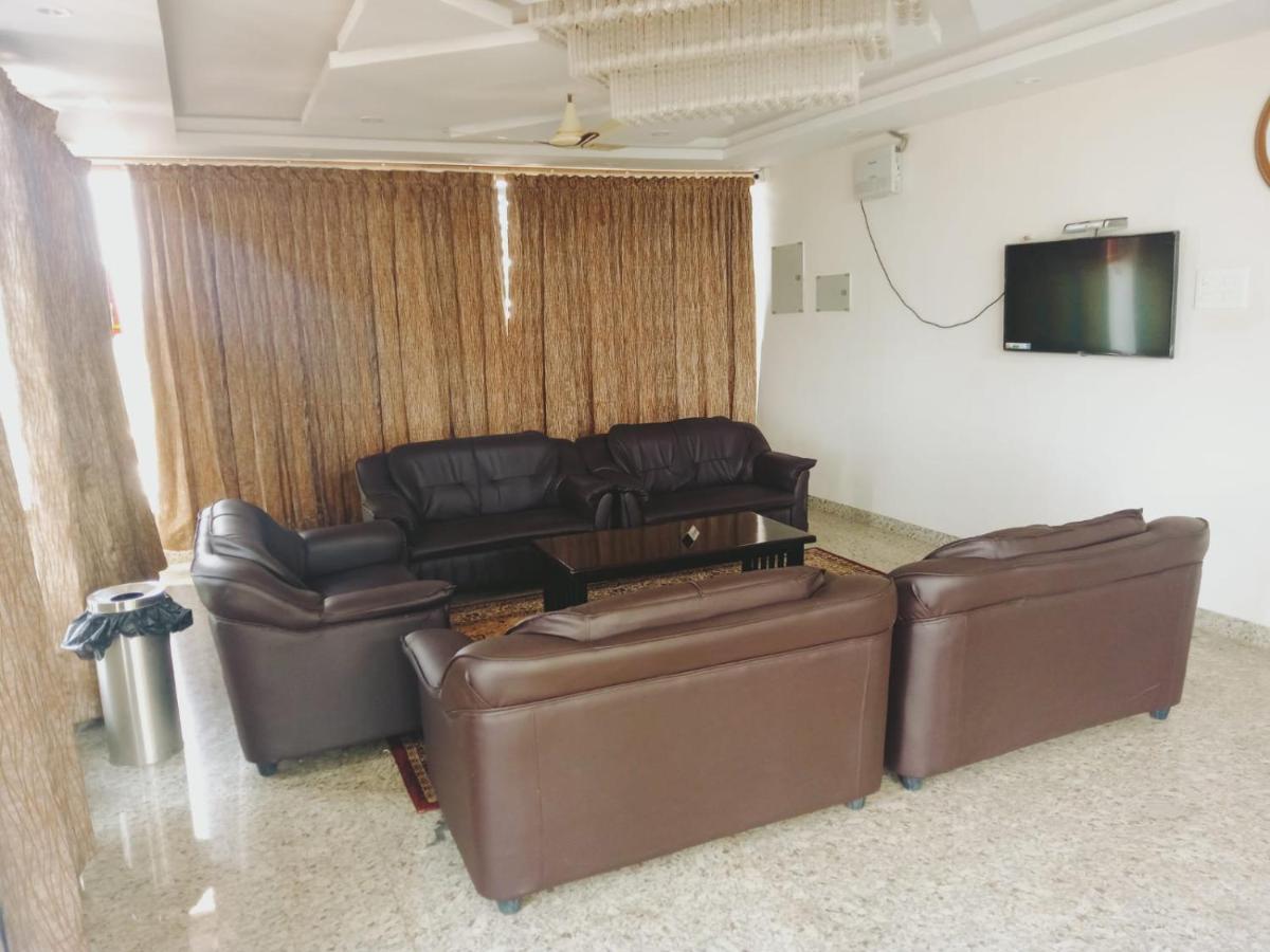 Masa Mahal And Lodge Sivaganga ภายนอก รูปภาพ